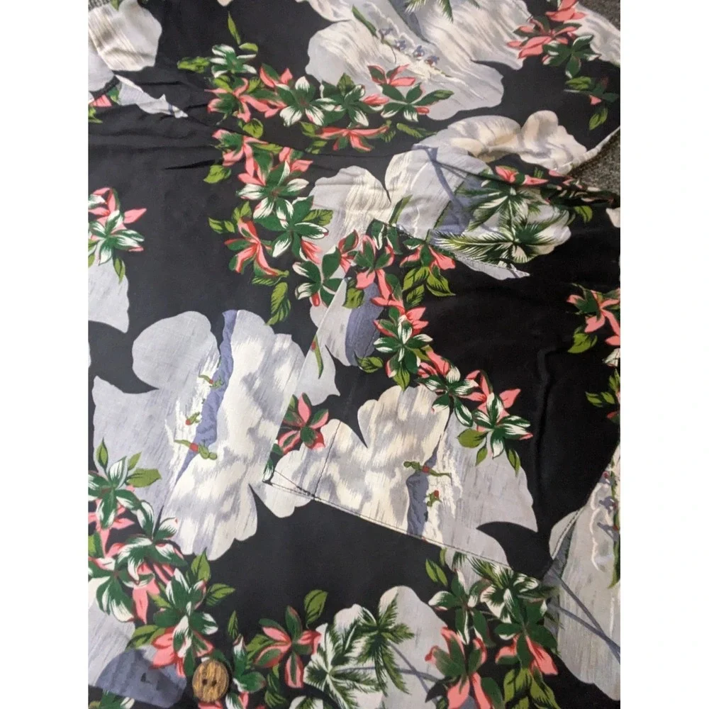 Vintage Kennington LTD Collared Hawaiian Shirt Wooden Buttons Mens Large Tee